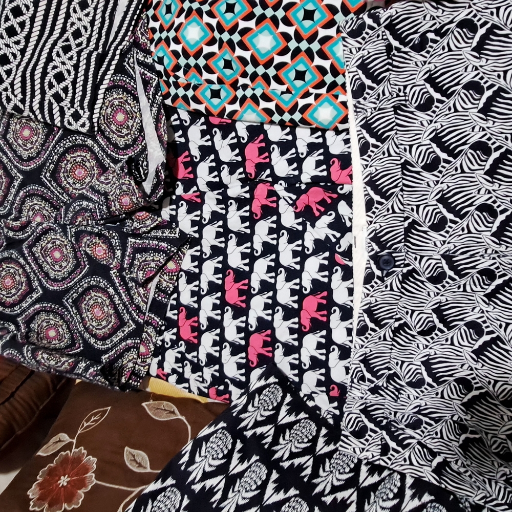 Colorful Patterned Shorts Collection - Picture 3 of 8